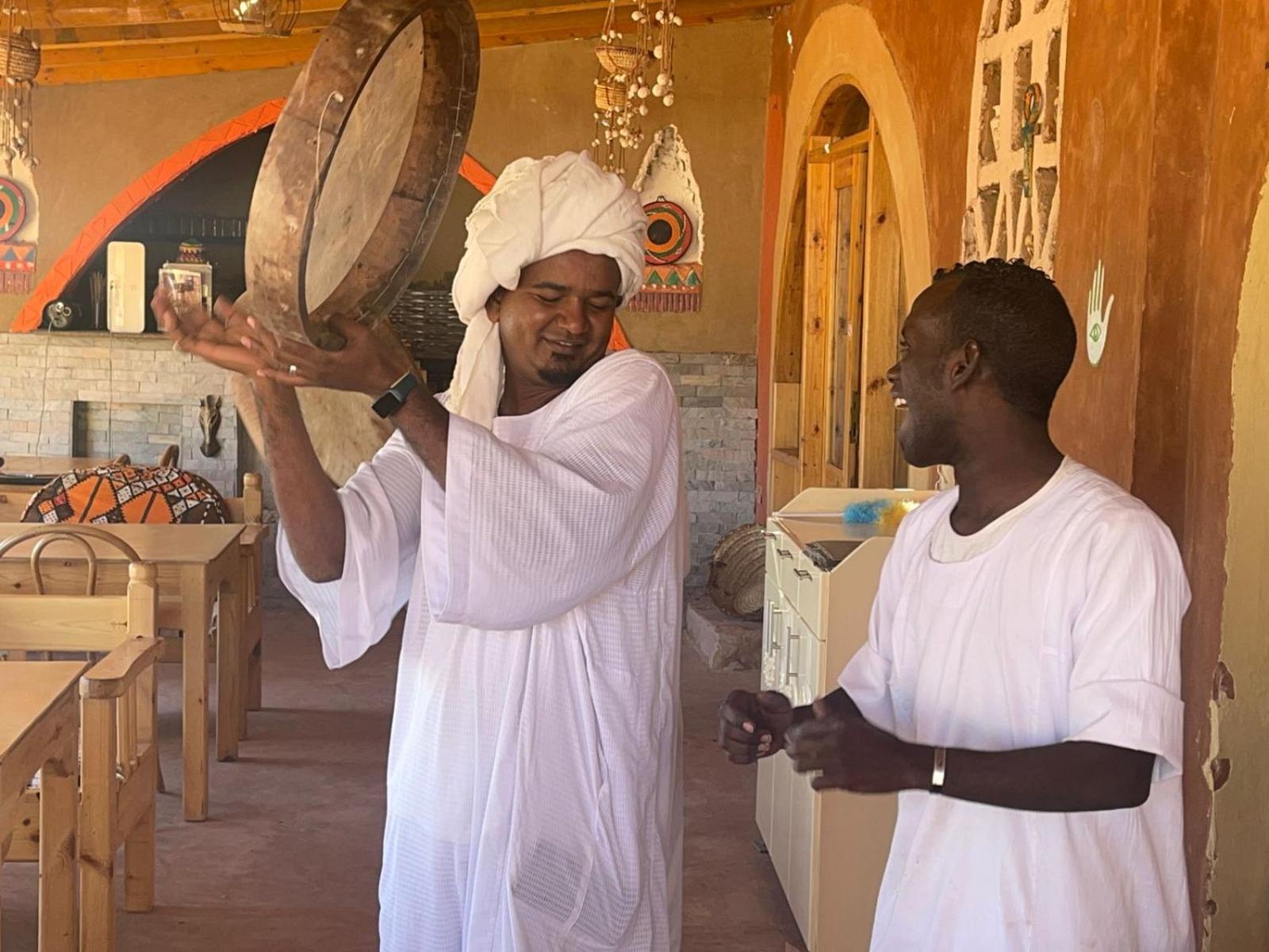 Kabara Nubian House Hotel Абу Симбел Стая снимка